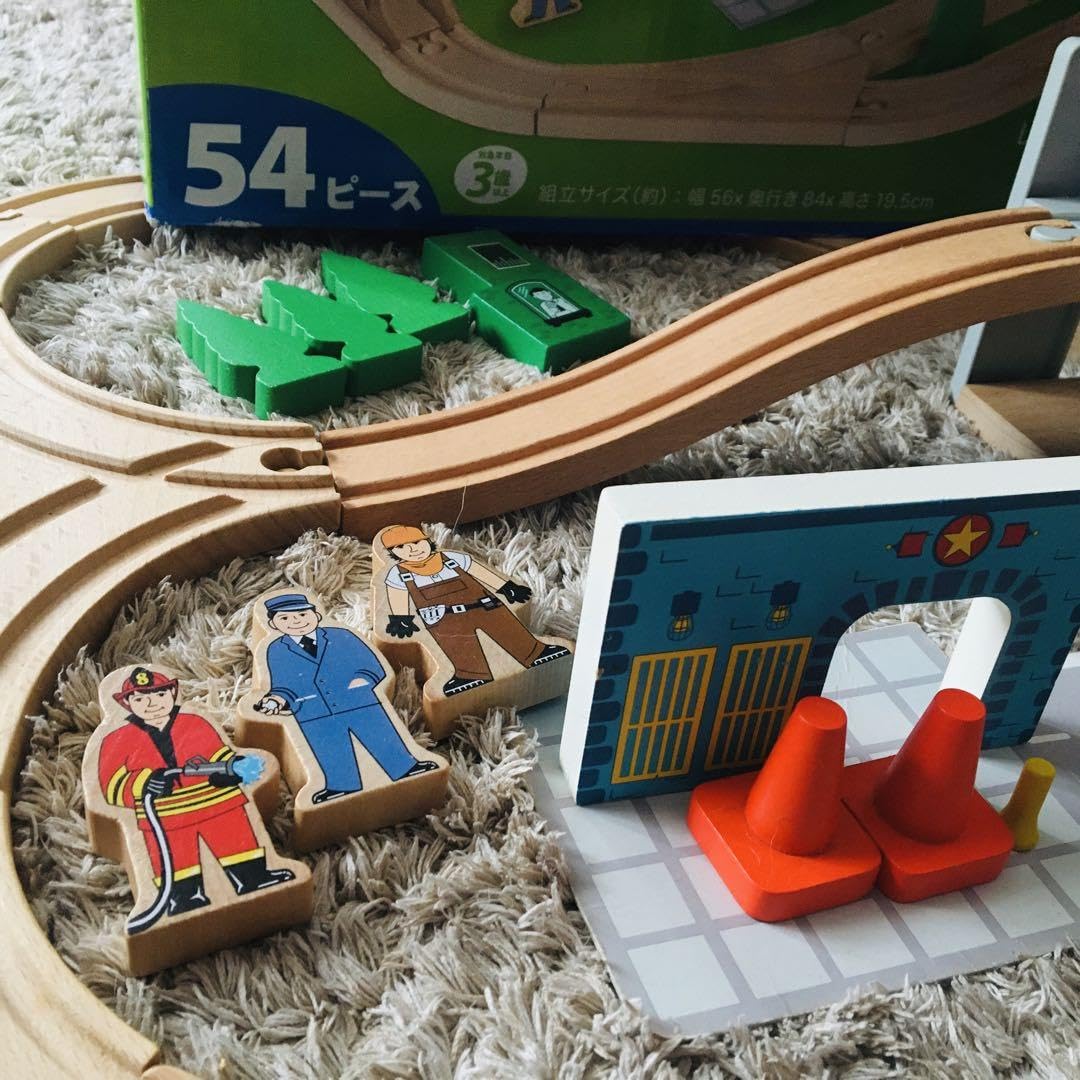 イマジナリウムトレイン Amazon.co.jp: イマジナリウム 木製レスキュー トレインセット