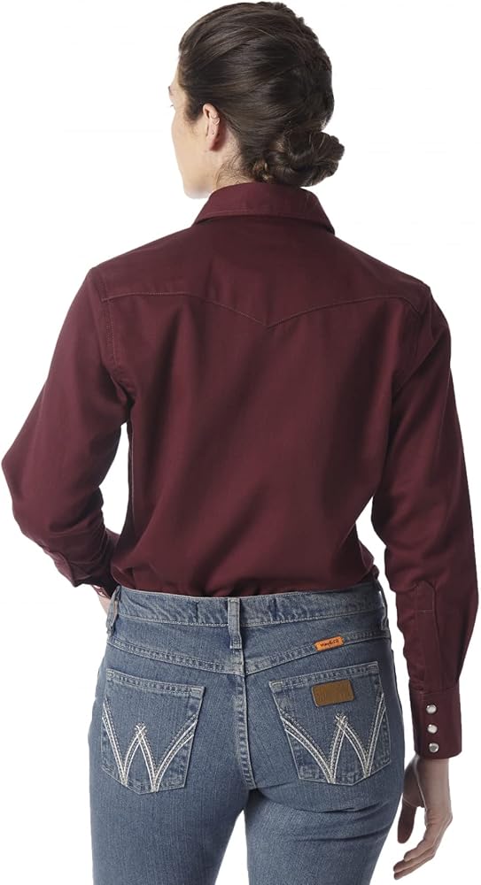 Wrangler Women's Retro Long Sleeve Western Snap Shirt, Plum Plaid, Large