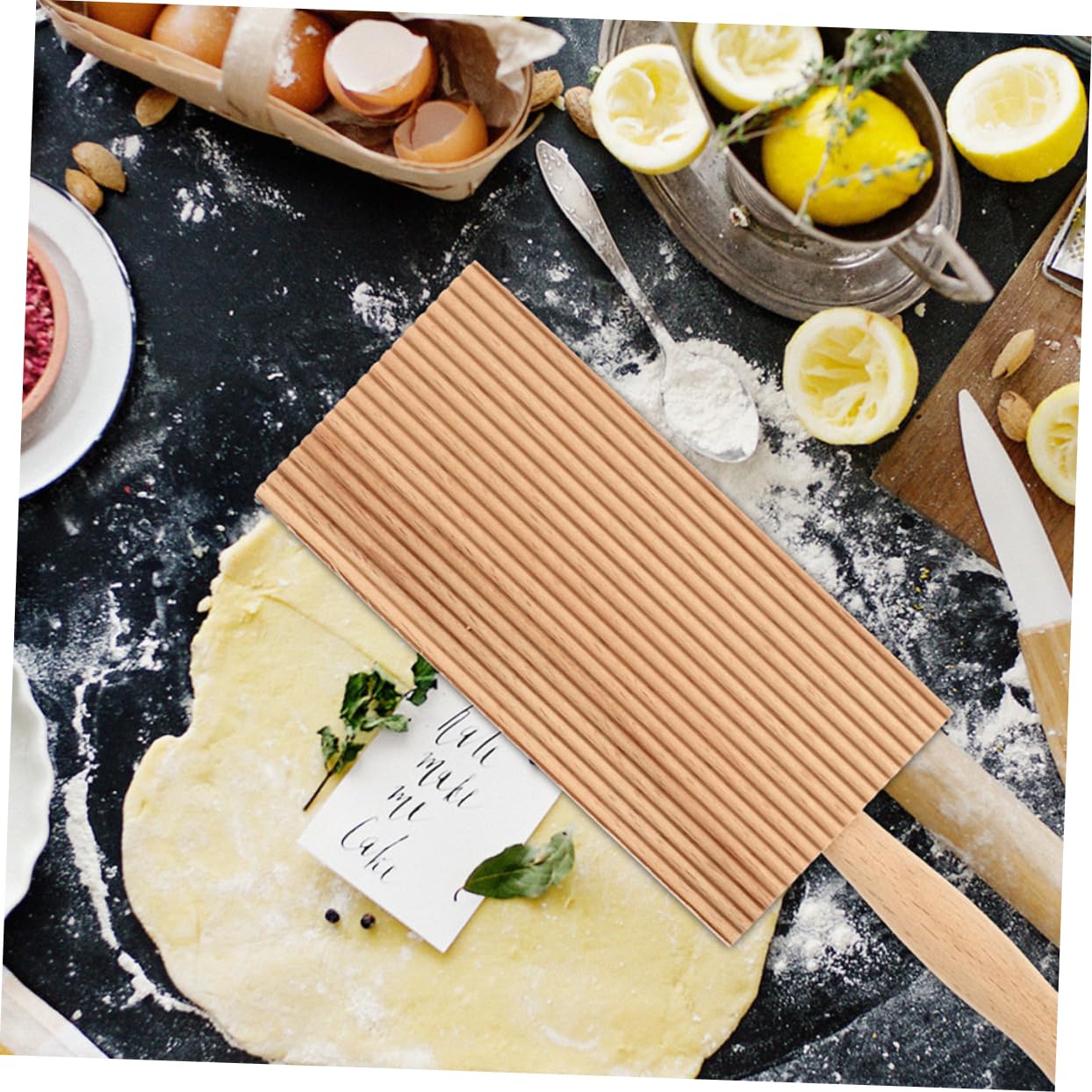 Cabilock 2Pcs Pasta Wooden Gnocchi Board for Homemade Pasta Handle Assorted Color Essential Pasta Making Tools for Kitchen Use