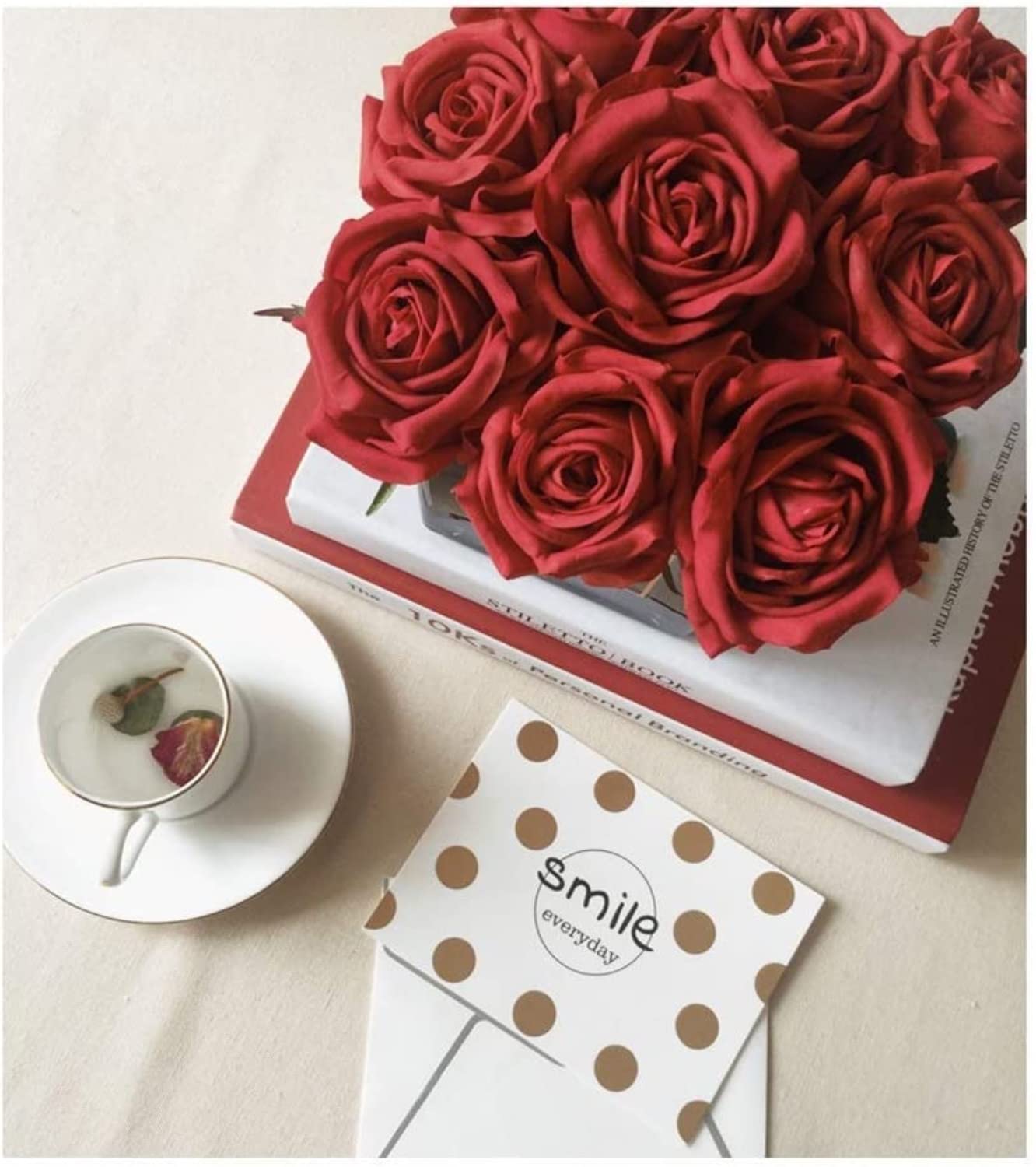 Decorazioni Domestiche Fiori Splendidamente Artificiali Rosa Rossa Simulazione Floreale Set da Tavolo Decorativo Fiori Finti