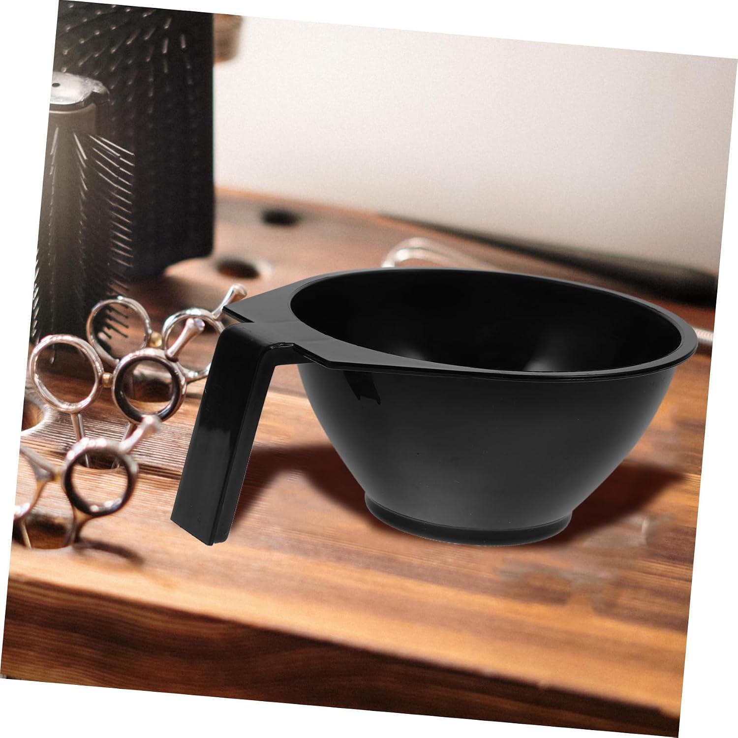 5pcs Professional Hair Dye Mixing Tint Bowls for Hairdressers Salon Hair Color Bowls with Pour Spout for Barber Shop Random Color