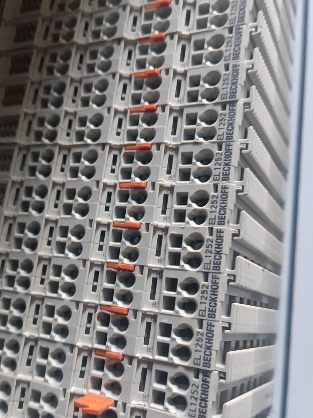 EL1252(2 Pcs Used) Remaining unutilized Spare Parts for Projects