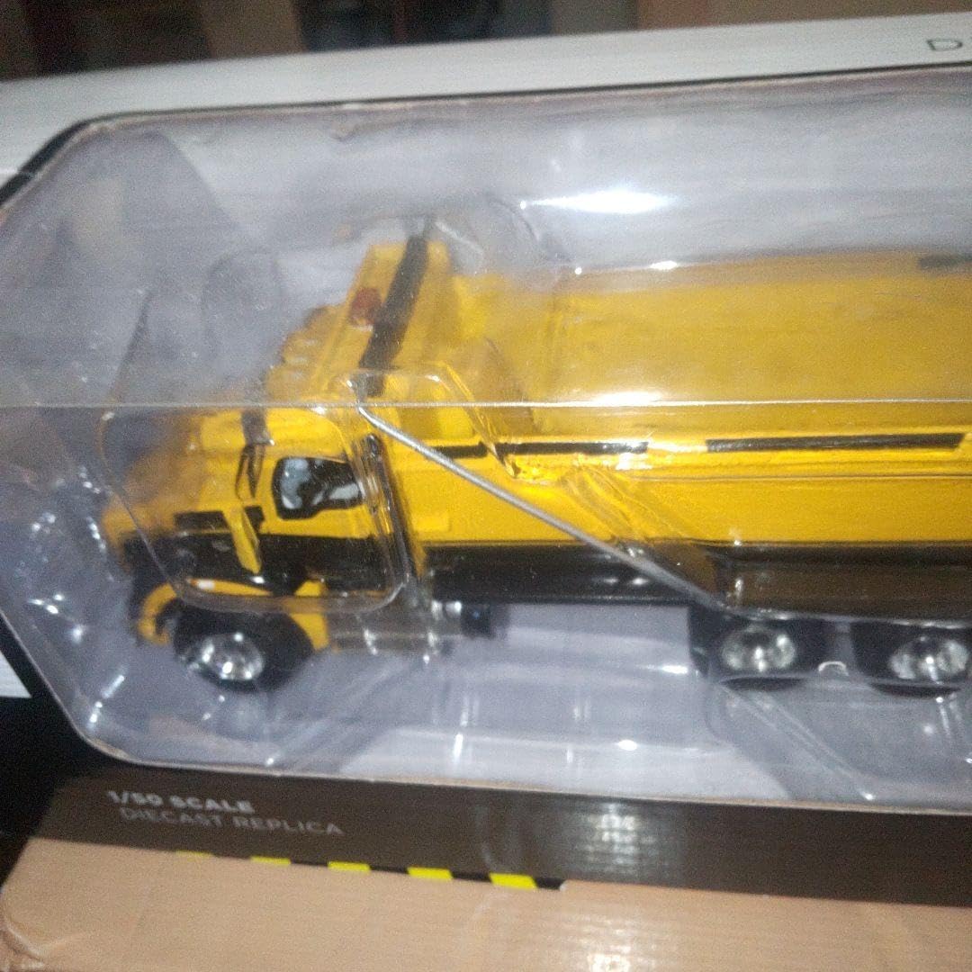 ファーストギア　ダンプ重機積載トレーラー　ブルドーザー　2セット 1/50 ファーストギア ダンプ重機積載トレーラー ブルドーザー 2セット