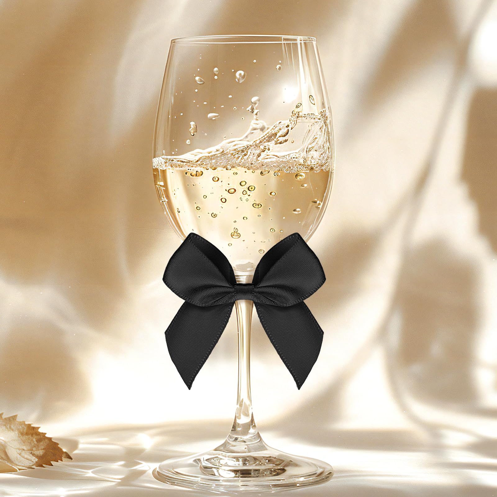 30 Stück Schwarz Schleifen Satinband Selbstklebend Handgefertigte Deko Schleifen für DIY Handwerk Hochzeit Weihnachten Valentinstag Dekoration Karte Herstellung von Verzierungen, 5 cm Breite