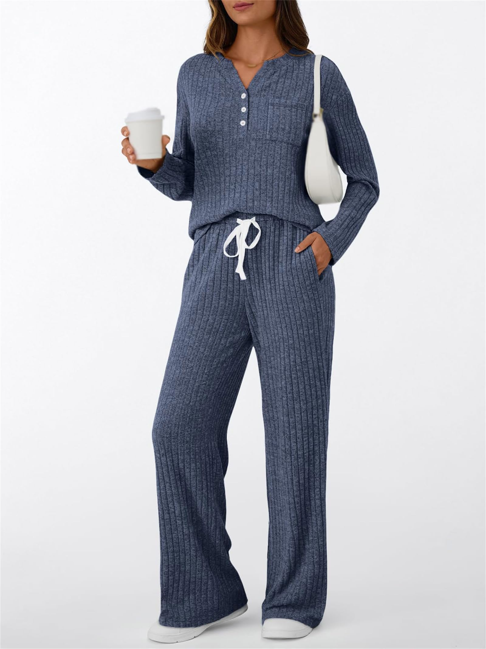 Generisch Damen Winter 2025 zweiteiliges Lounge-Set, Trainingsanzug, passender Pyjama, ideal für Reisen und Urlaub, Herbstmode mit Taschen.