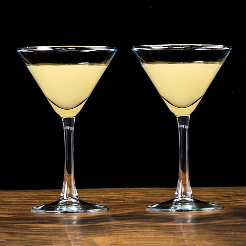 Miniatura 7 de CYUFU Juego de 7 vasos de Martini, clásicos vasos de cóctel transparentes para Espresso Martini, Cosmopolitan, Manhattan, inauguración de la casa,