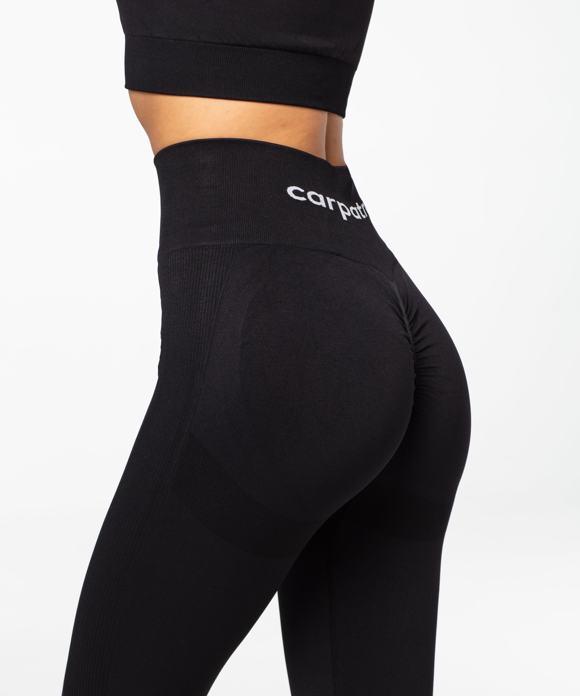 Carpatree - Sport Leggings Damen, Scrunch Butt Sportleggins mit Push Up, Seamless und Blickdichte Sporthose, High Waist, Grosse Flexibilität, Marken Leggings Tights für Workout Gym Yoga - Schwarz