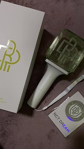 Amazon.co.jp: NCT - OFFICIAL FANLIGHT 公式 ペンライト 輸入品 (NCT