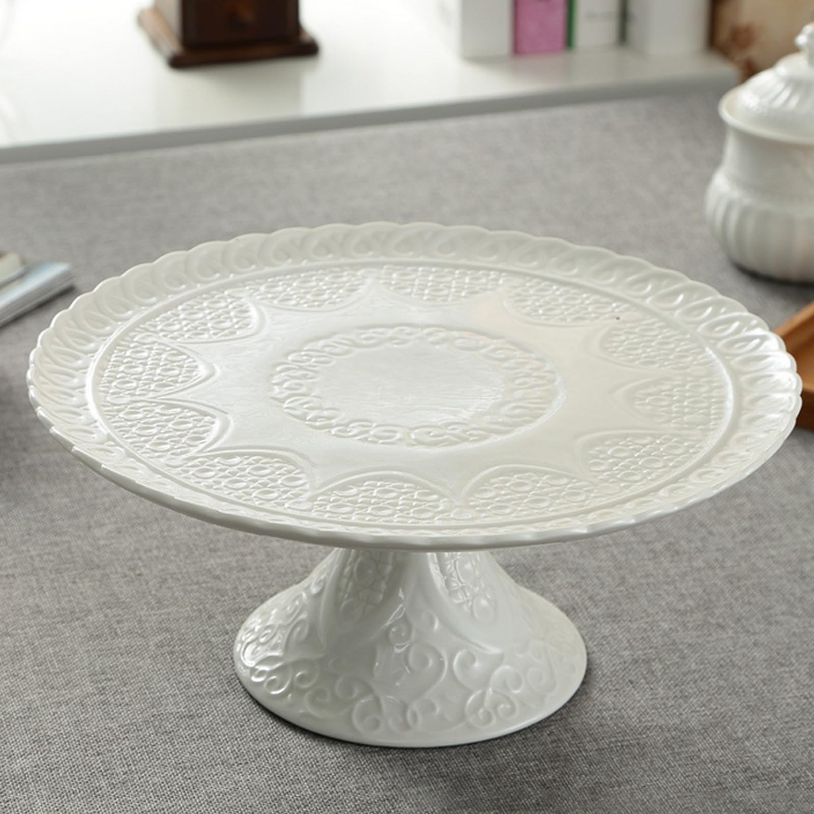 Alzatina per Dolci in Ceramica Beige Decorazione a Rilievo, Leggera e Elegante, per Esposizione di Cupcake e Dolci a Feste e Compleanni