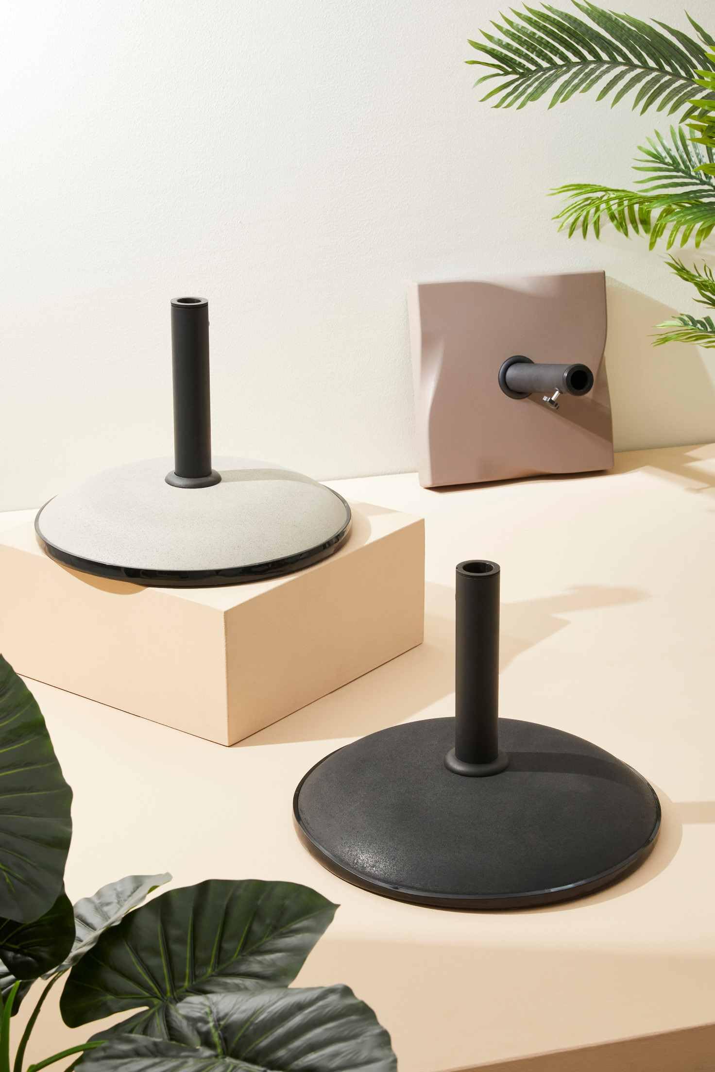 Bizzotto Barry To Base Ombrellone, 30 kg, Adatto per Pali Ø48-38 -35 mm, Tortora, 57x59.5x13 cm