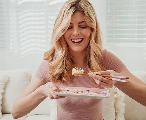 Miniatura 9 de Sanrio Hello Kitty - Juego de platos de cerámica para sushi de 3 piezas con cuenco de salsa de soja y palillos de madera, vajilla de estilo japonés