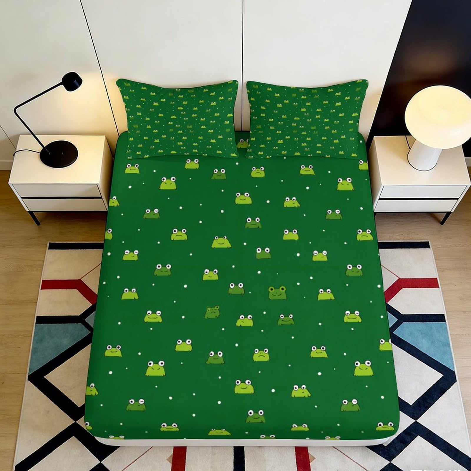 3D Printed Frog Pattern Fitted Sheet Microfiber Anti-Slip Mattress Cover Green Cartoon Decor for Bedroom Dorm Guest Room 180x200x25cm