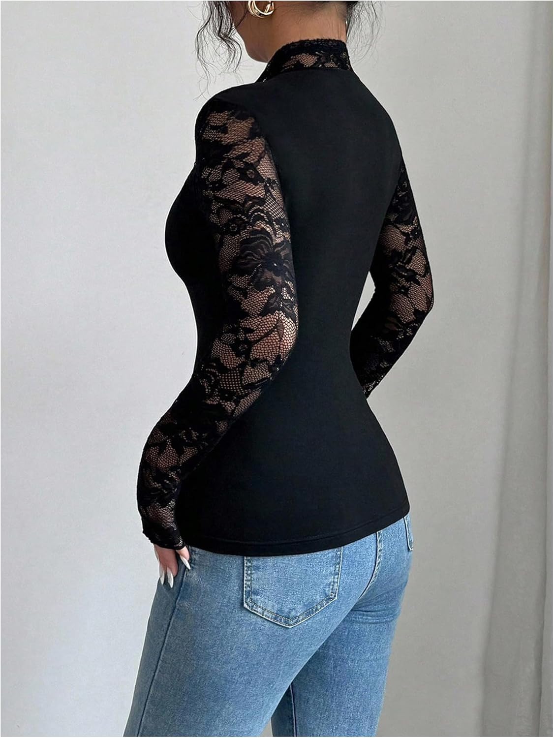 SweatyRocks Women's Lace Long Sleeve Slim Fit Going Out Sweetheart V Neck Shirt Top - Image 3
