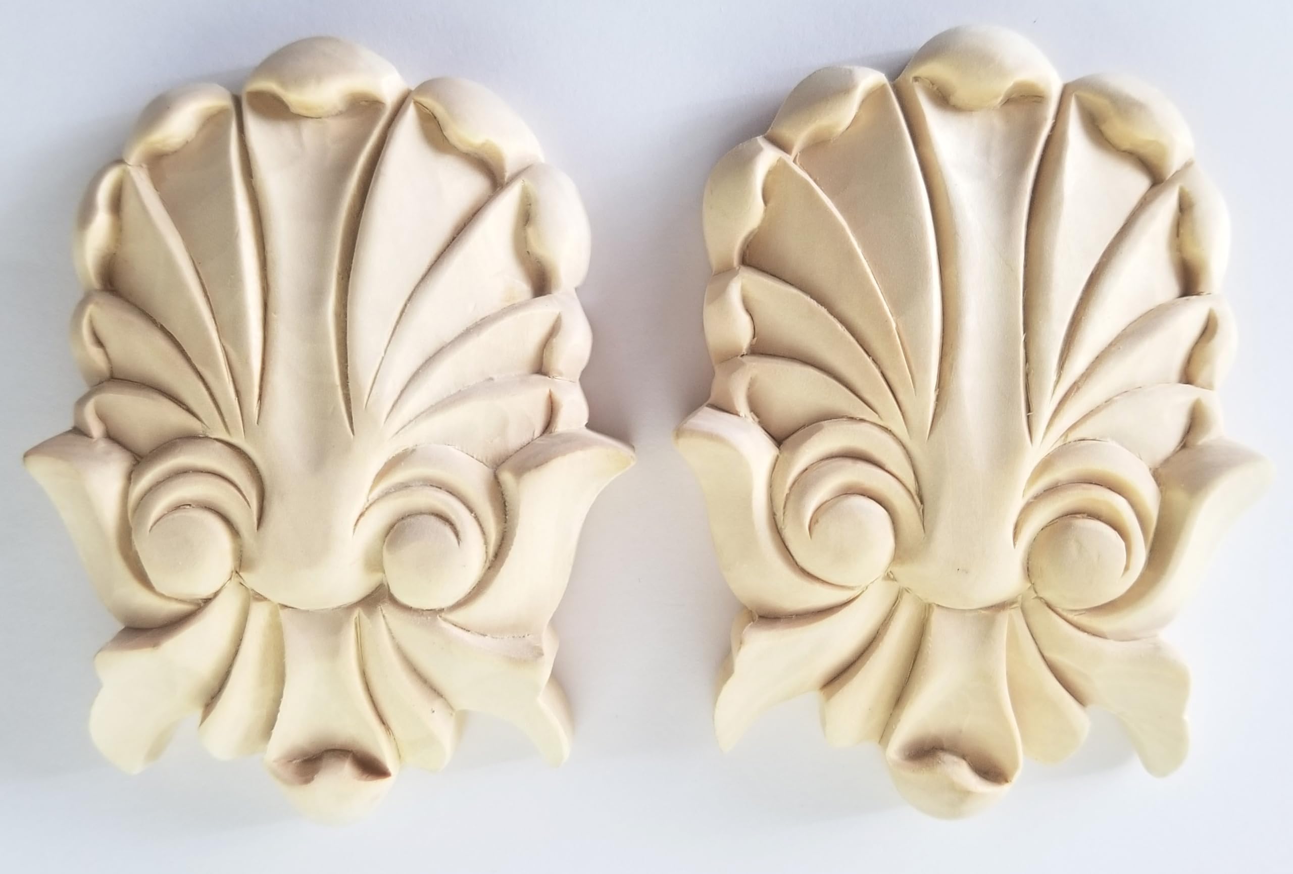 4" H X 2-5/8"W X 3/4" TH (Pair), Hand Carved Red Oak, Wood Rosette Onlay, Zakros Design 322B (Red Oak)