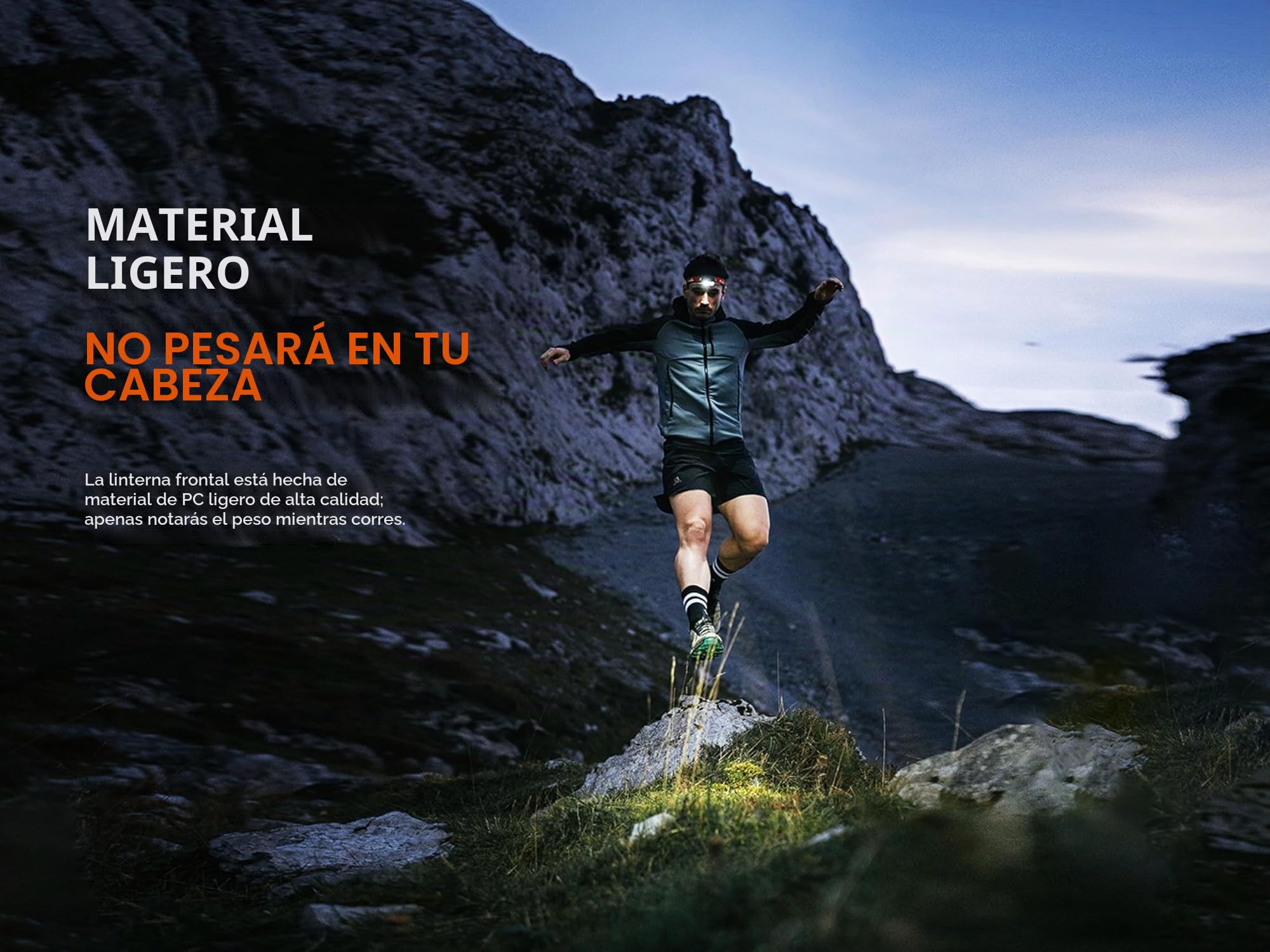 FENIX HL18R-T V2.0 - Linterna frontal recargable negra para trail running/exteriores, 800 lúmenes, 125 m, 160 horas máximo, haz primario dual, blanco frío y cálido, haz rojo de 5 lúmenes, diadema