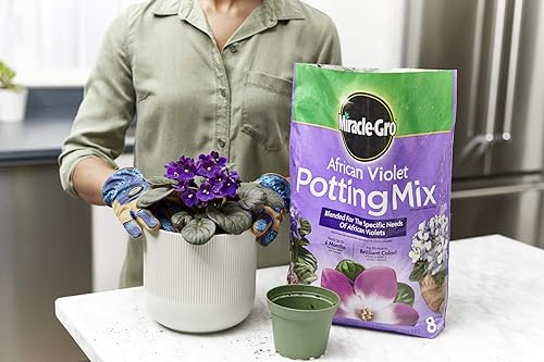Miniatura 10 de Miracle-GRO - Mezcla para macetas de violeta africana, fertilizante añadido que alimenta hasta 6 meses, tierra para jardinería en contenedores, 8