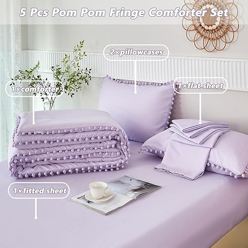 Miniatura 3 de PERFEMET Juego de edredón de 5 piezas color morado lavanda, estético, bohemio, liso, con pompones, de microfibra suave, color morado claro, en una
