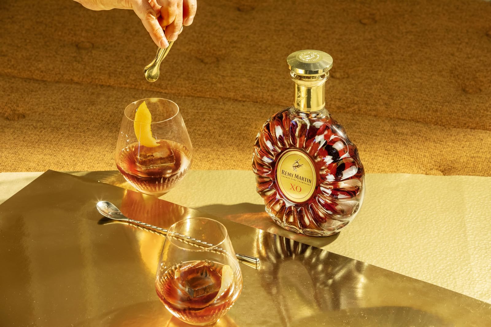 Rémy Martin XO 70cl - Cognac Fine Champagne. Note di Frutta Candita, Spezie e Cacao. 40% Vol.