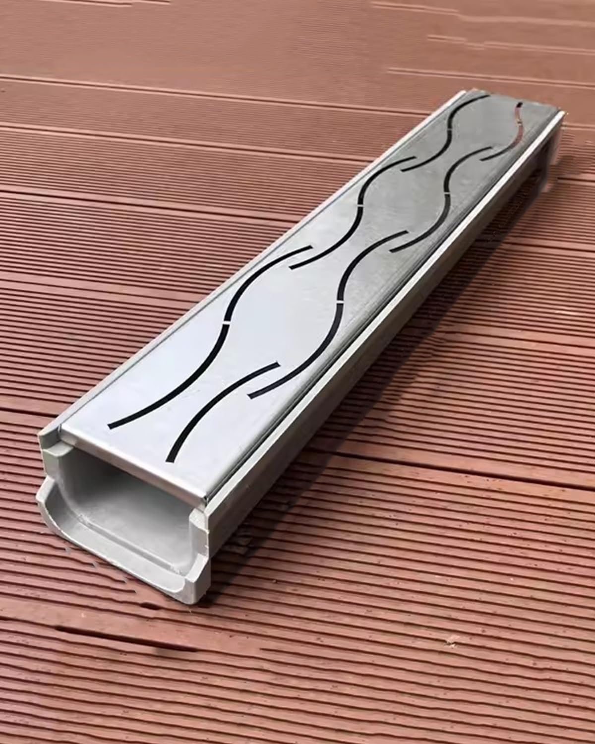 Canal de drenaje de acero inoxidable, sistema de drenaje de zanja con rejilla, 60 x 10 cm para un control eficiente del flujo de agua y soluciones de drenaje