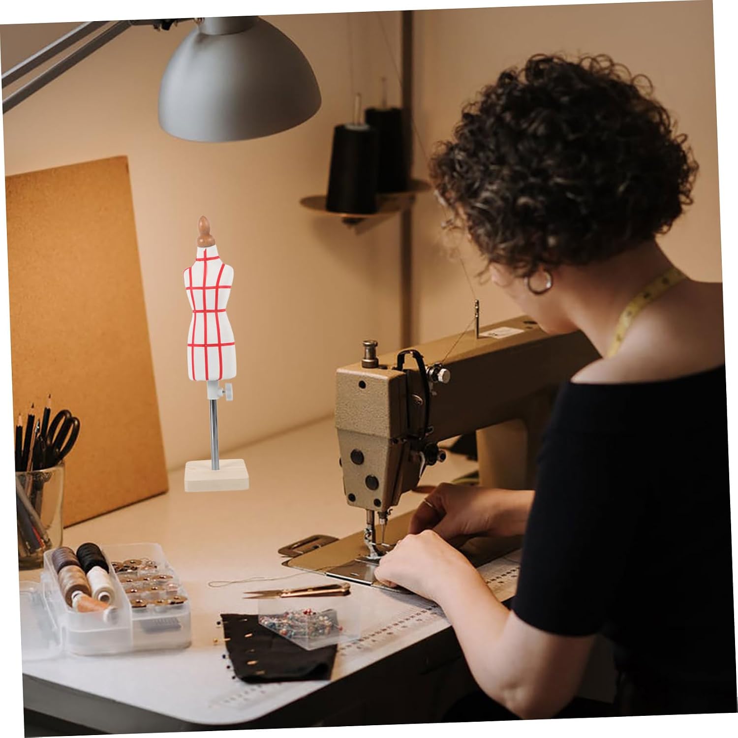 Mini Mannequin Sewing Doll Dress Form with Sturdy Base Portable Tailor Display Stand for Dressmakers and Students Cotton Cloth Material for Upright Clothes Presentation