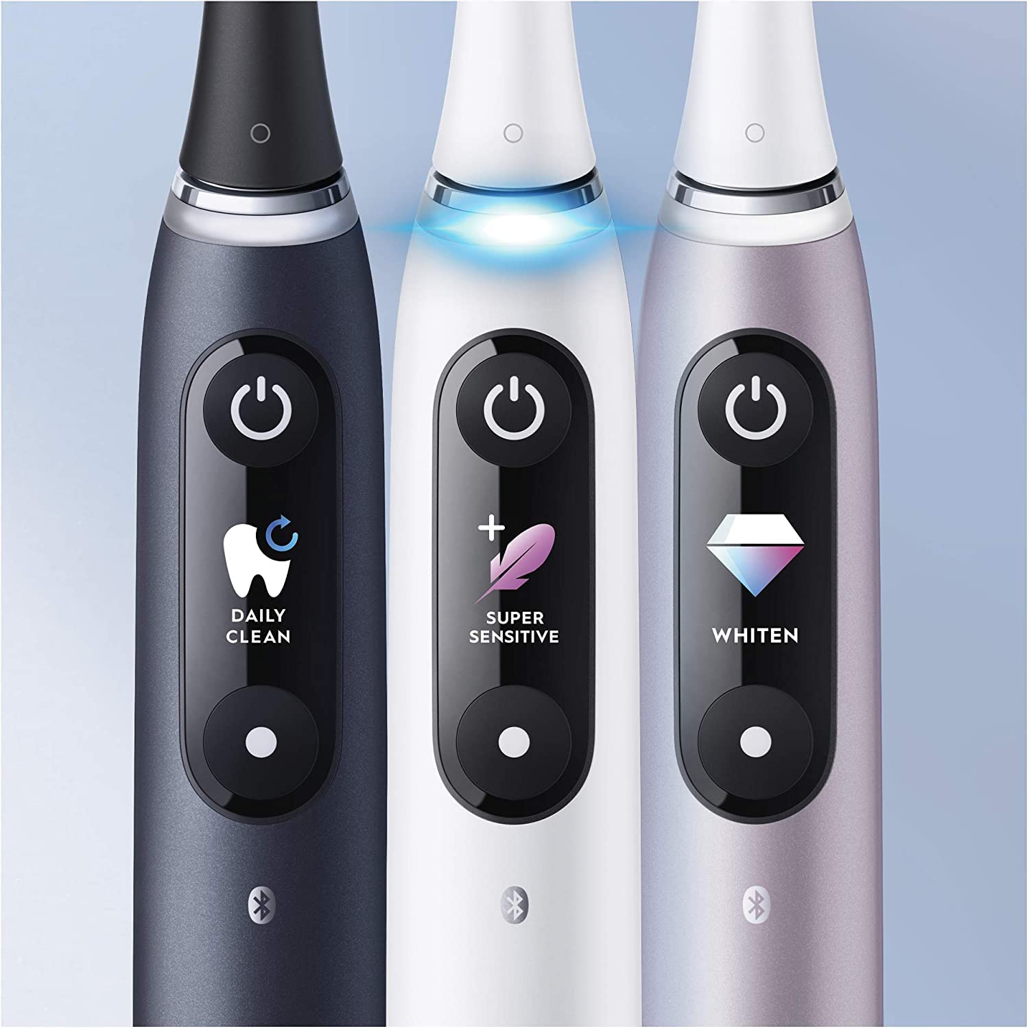 Oral-B iO9 Elektrische Zahnbürste mit wiederaufladbarem Griff, magnetische Technologie von Braun, 1 Ersatz, Farbdisplay, Ladegerät, Magnethülle und Reiseetui, Weiß