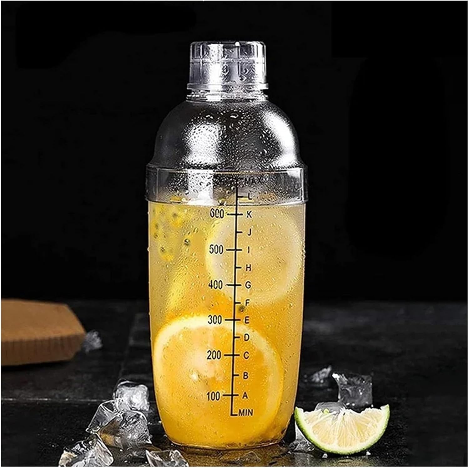 Transparent Plastic Cocktail Shaker Drink Mixer for Home Bar Bartender Milk Tea Hand Cup with Measurement Scales(Transparent 500ML)