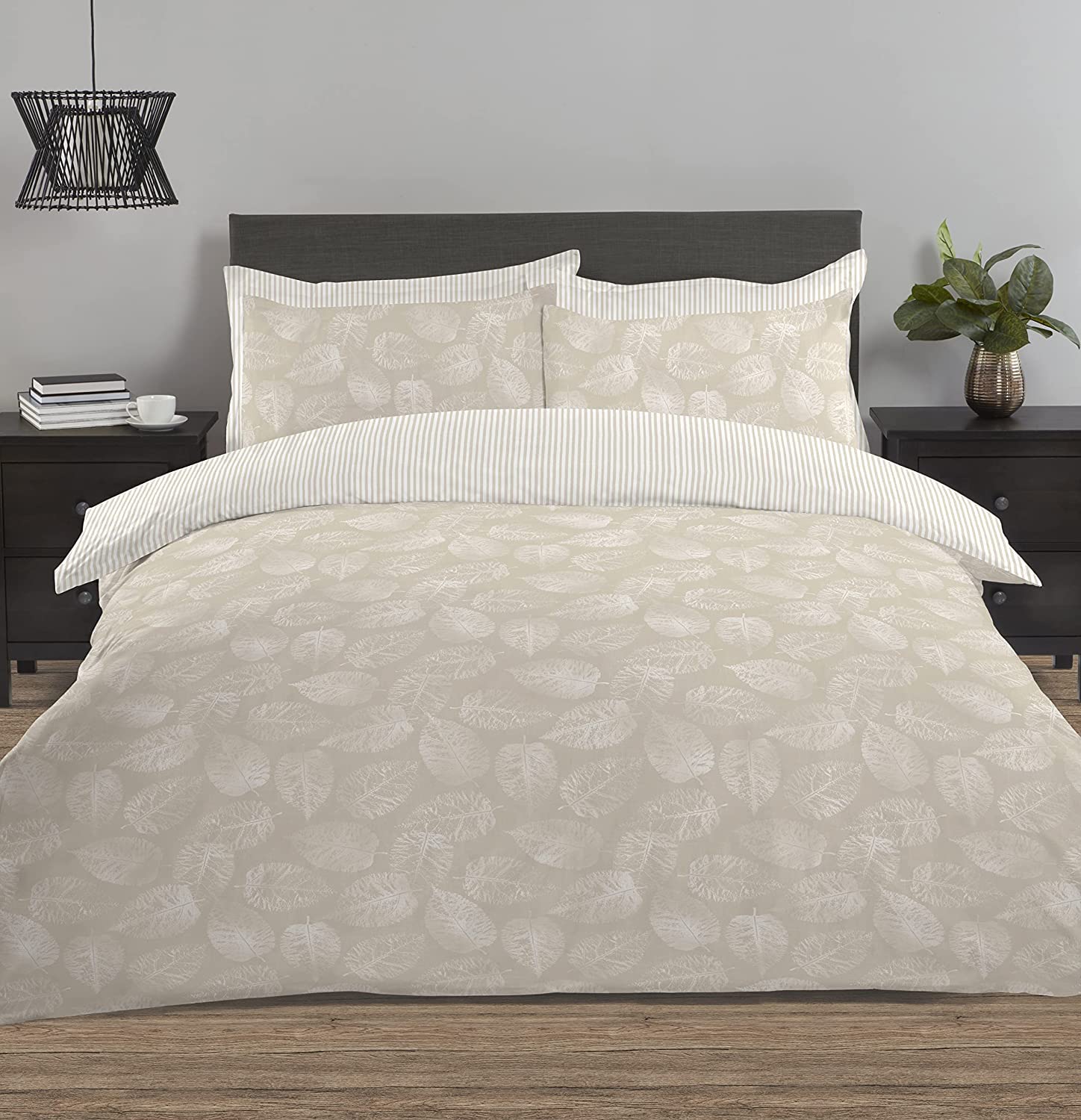 Night Comfort Leaves Print - Soft Beige King Size Duvet Cover Sets – Modern Printed Polycotton Duvet Cover With 2 Pillowcovers – Easy Care Bedding Set