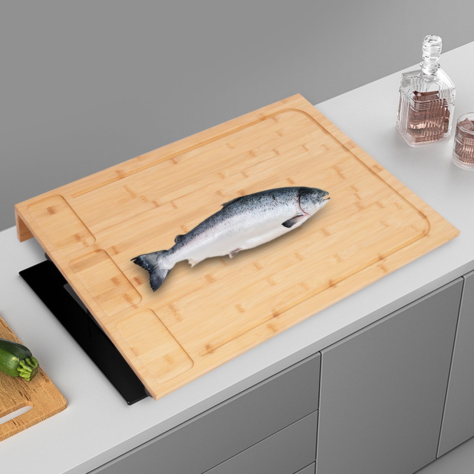 Cache-plaque rectangulaire en bambou - Dimensions : 75 x 54 cm - Multifonction comme planche à découper et plateau - Avec 4 pieds de support amovibles