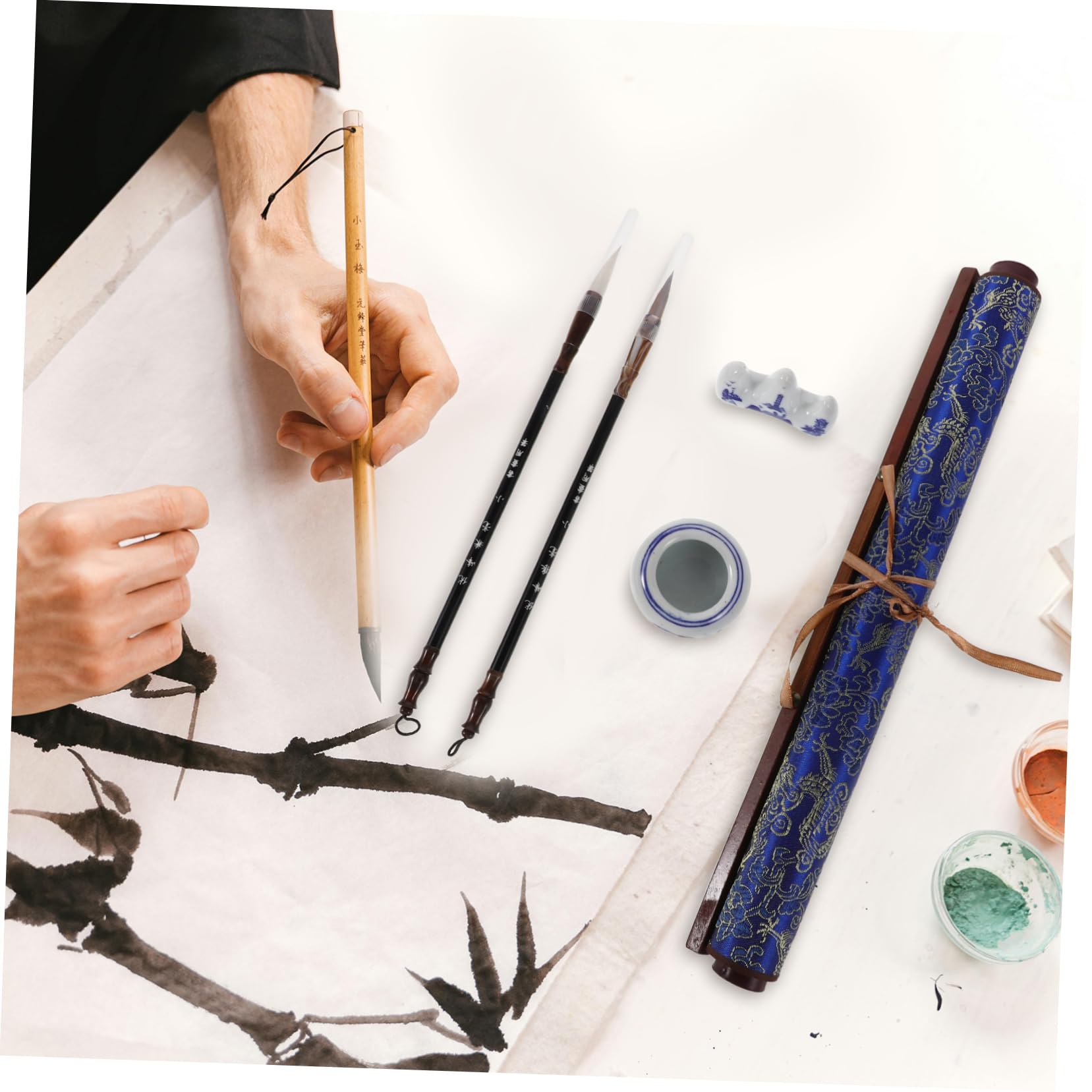 Homoyoyo Set di Pratica Calligrafica con Panno da Scrivere Sull'acqua | Tessuto Broccato con Accessori Essenziali, Confezione Elegante per Compiti e Apprendimento