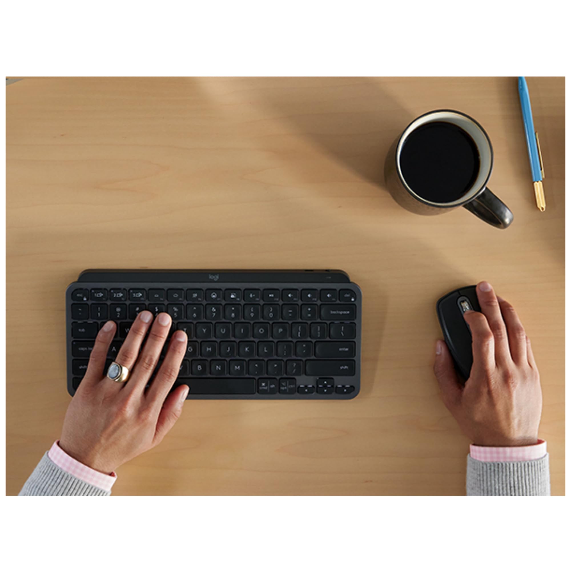Logitech MX Anywhere 3S Kompaktowa Bezprzewodowa Myszka Mysz, Szybkie Przewijanie, 8K DPI, działa wszędzie, Quiet Clicks, Przyciski, USB C, Bluetooth, Windows PC, Linux, Chrome, Mac - Jasnoszary