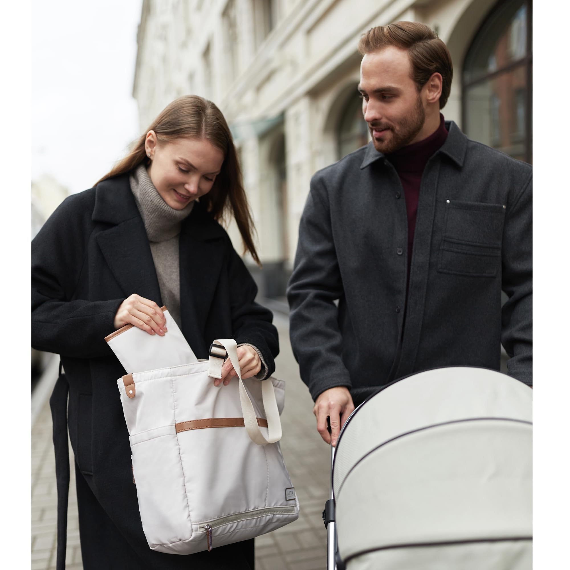 Bolsa de pañales con cambiador, elegante bolsa de pañales para mamá y papá, mochila de viaje convertible, bolsa de pañales de maternidad, bolsillos antirrobo, artículos esenciales para recién