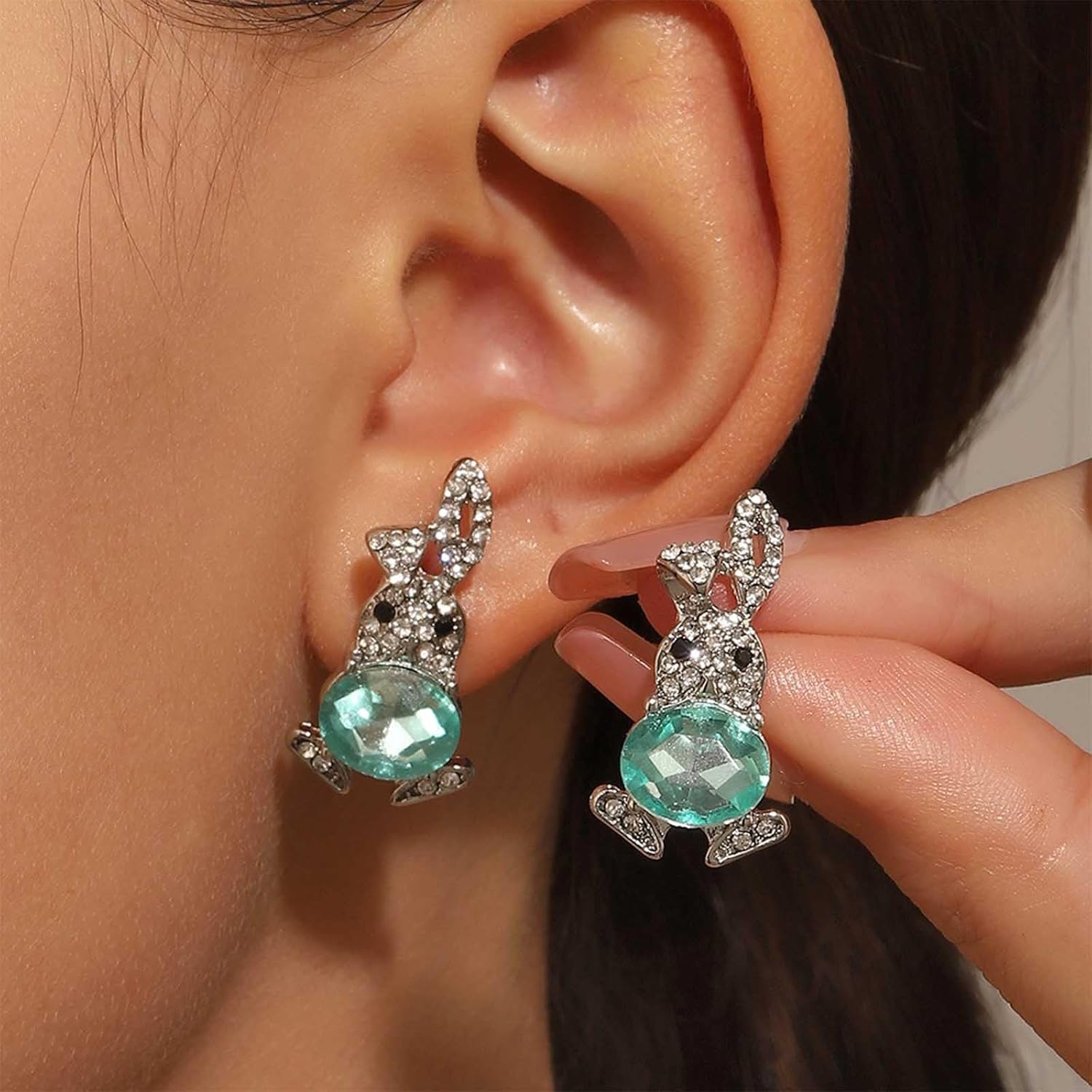 Vintage Crystal Rabbit Stud Earrings Rhinestone Bunny Charm Earring Silver Blue Cz Rabbit Ear Stud Cute Animal Bunny Earrings Jewelry for Women - Image 6