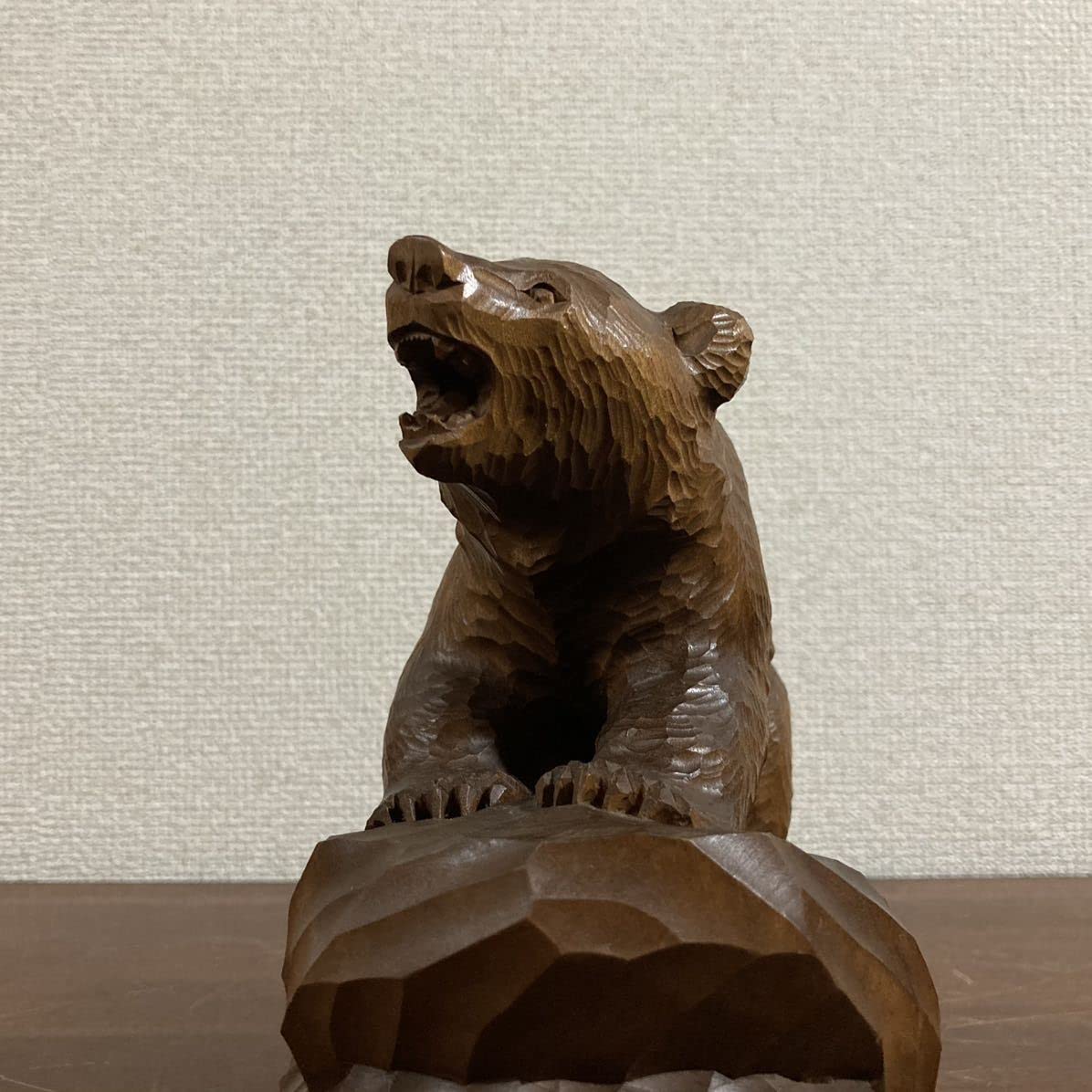 M05/022 堀井廣治 彫刻 木彫り 熊 民芸品 ブラウン系 堀井廣治 作 木彫りの熊