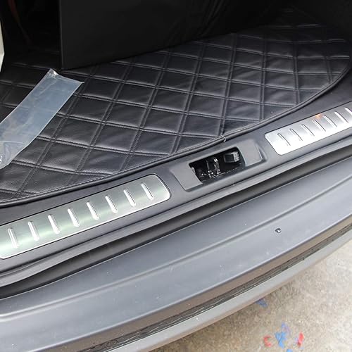 Miniatura 4 de YIWANG 304 acero inoxidable interior parachoques trasero puerta umbral placa de desgaste 2 unids para Land Rover Range Rover Evoque 2012-2019 Auto