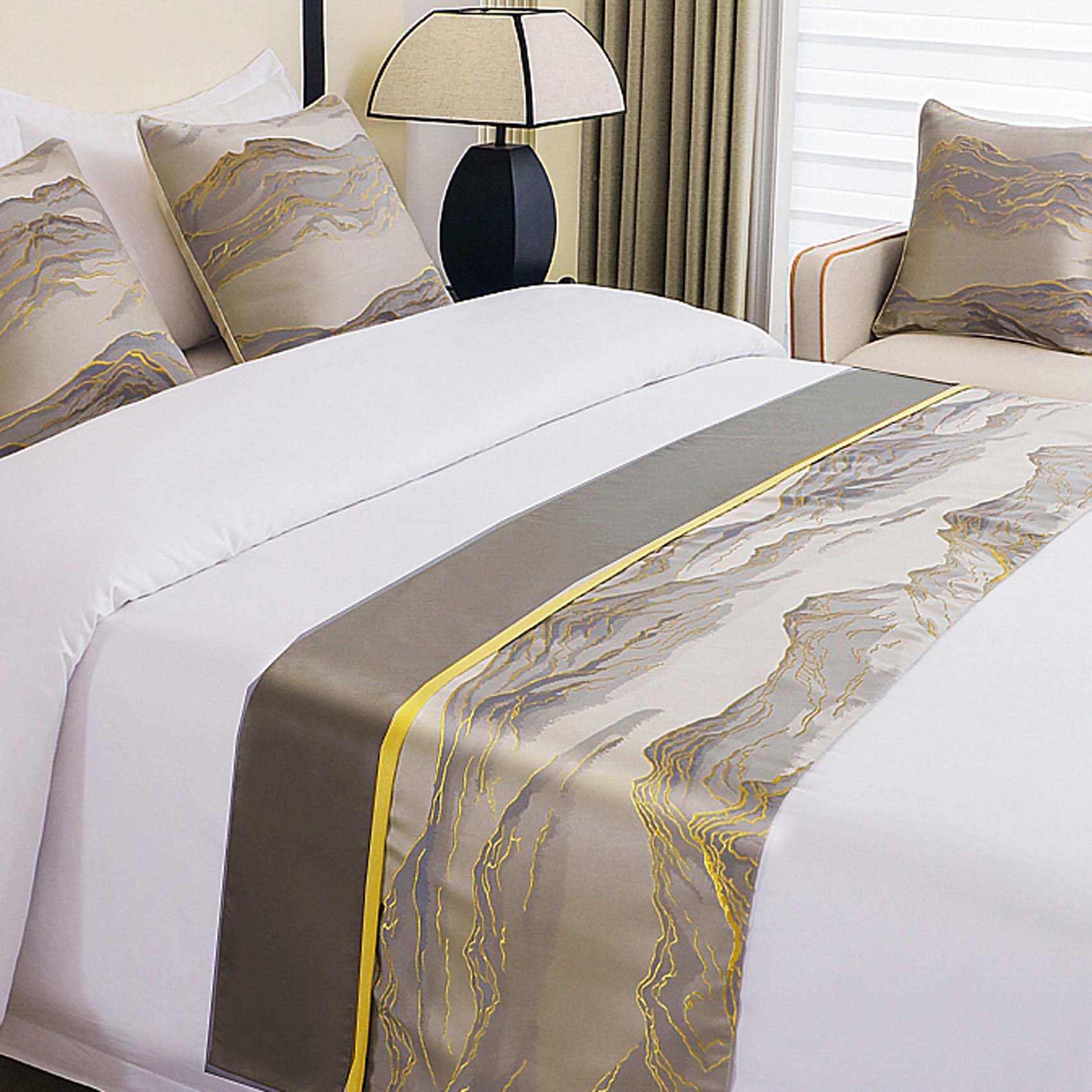 SXLXYOF Retro Gold Marble Bed Runner King Size Satin Bed Scarves Matching Cushions Cover Jacquard Bed Scarf Throw Blanket Hotel Homes Bedspread Decor,C-50 * 210CM Bed Runner
