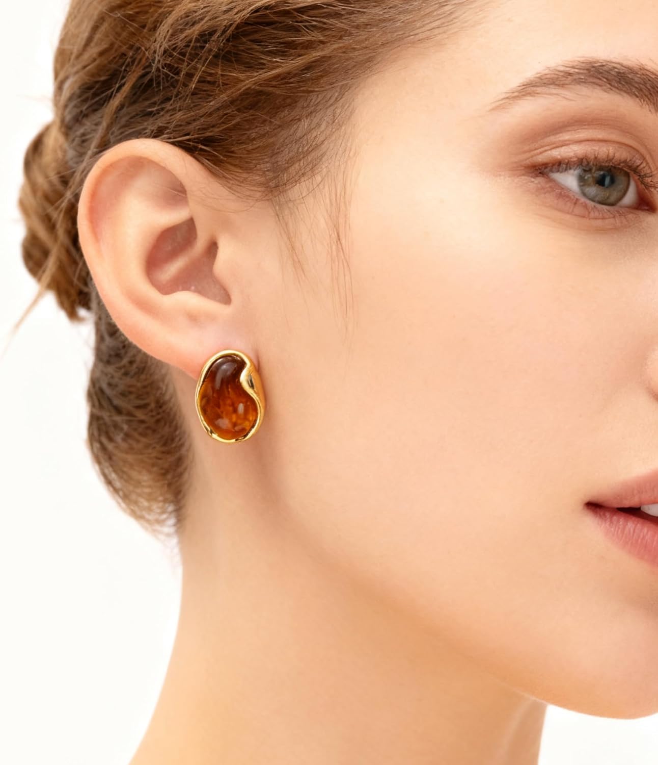 Amber Resin Heart Stud Earrings for Women Gold-Plated Statement Studs Lightweight Acrylic Trendy Jewelry - Image 2