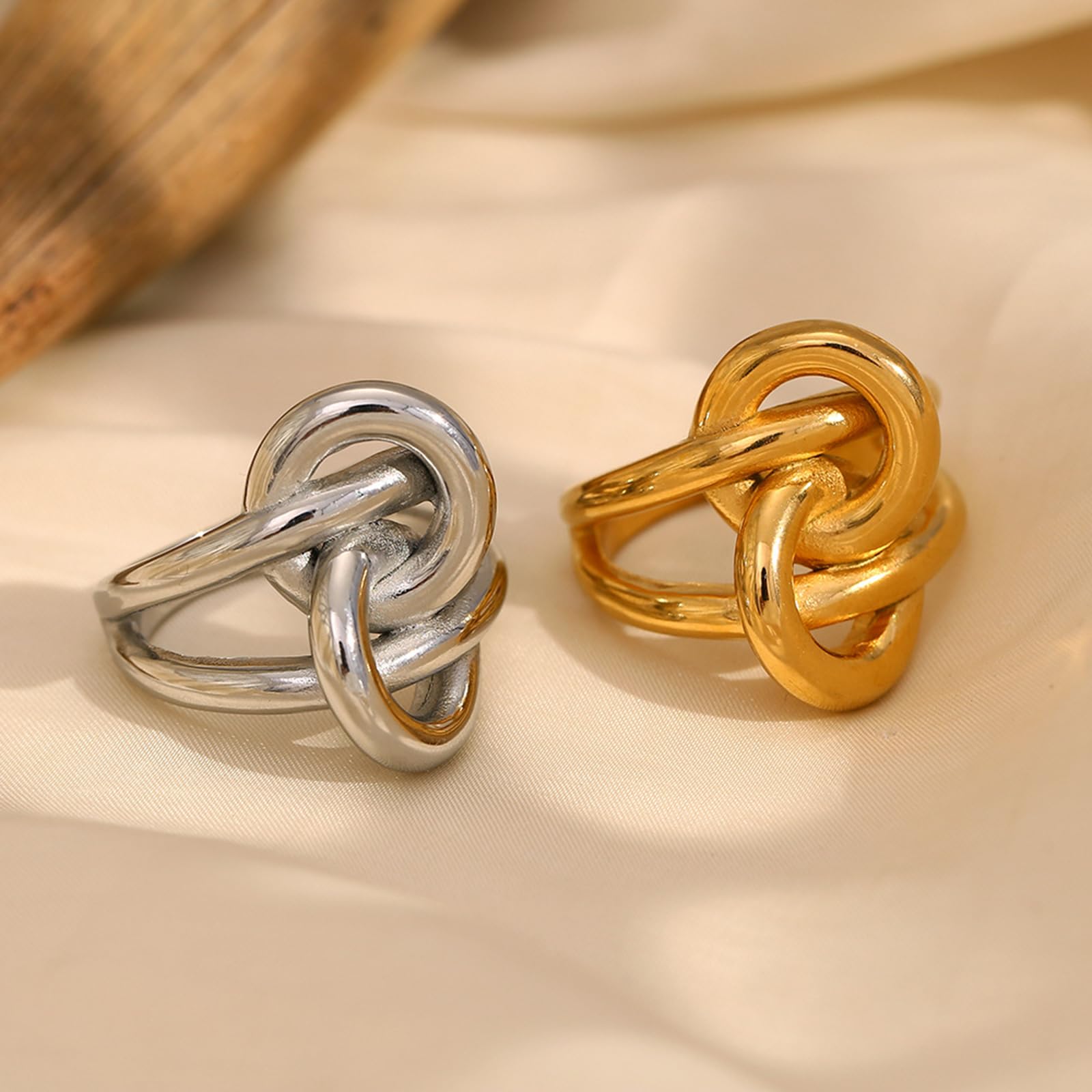 Doppelschichtige Knotenringe aus 18 Karat vergoldeten, robusten Edelstahlmaterialien für moderne Damen Freizeitkleidung Geometrische Knotenringe