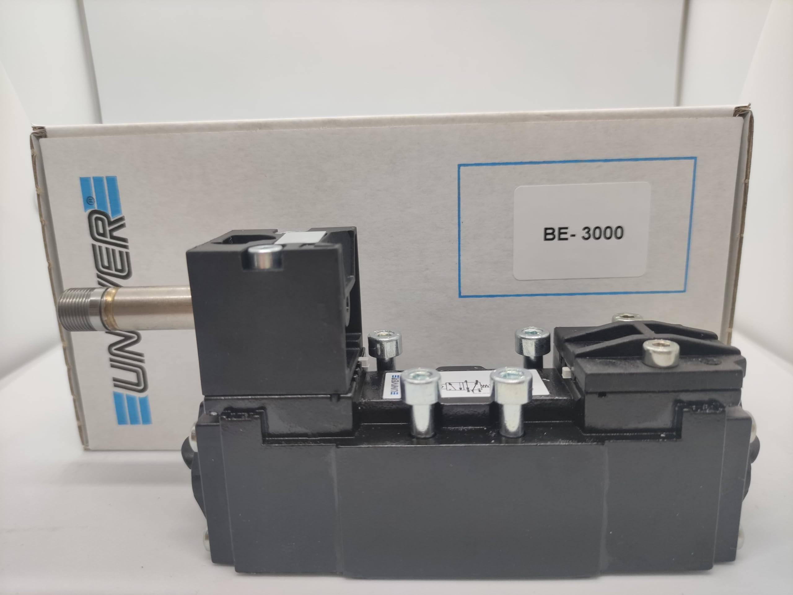Électrovanne ISO1 Univer BE-3000 électrique pour réparer un circuit pneumatique d'usine