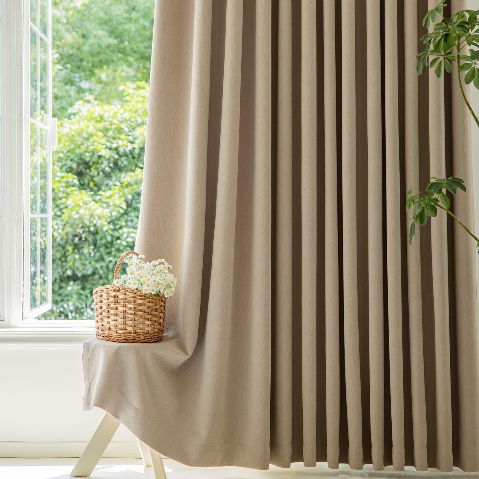 Rideaux en chenille café clair lot de 2 thermiques motif moderne pour chambre d'enfant 132x138cm