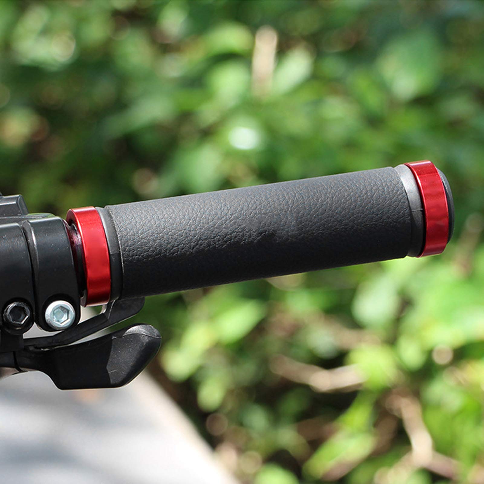 2PCS Mountain Bikes Handlebar Grips, Microfiber Leather Bilateral Locking Handle Grips, Bikes Hand Bar End Grips with Close Cover, Bikes Grips for 22mm Handlebar(red)