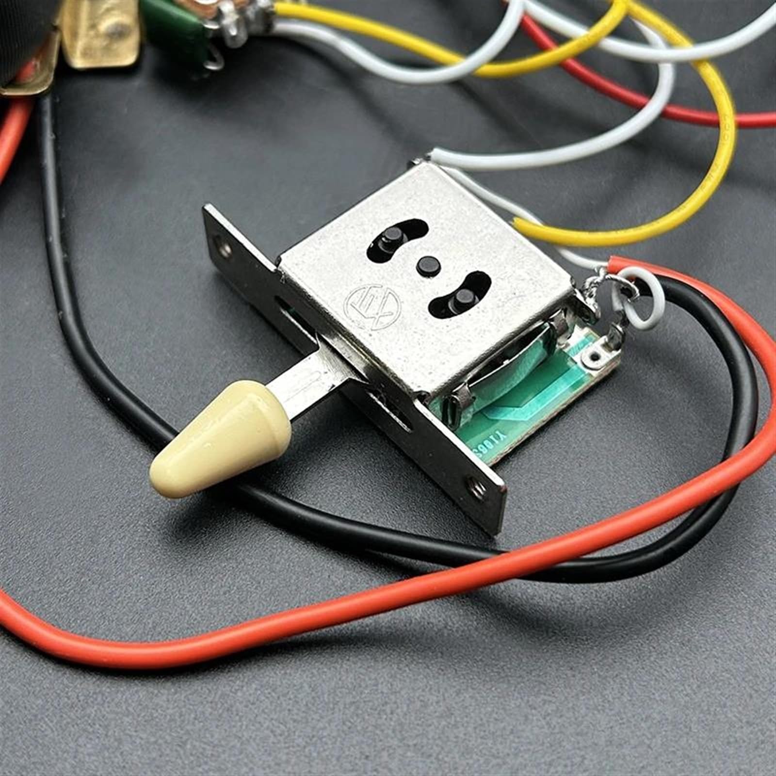 Amazon.co.jp: エレキギターピックアップキット 2つのハムバッカー