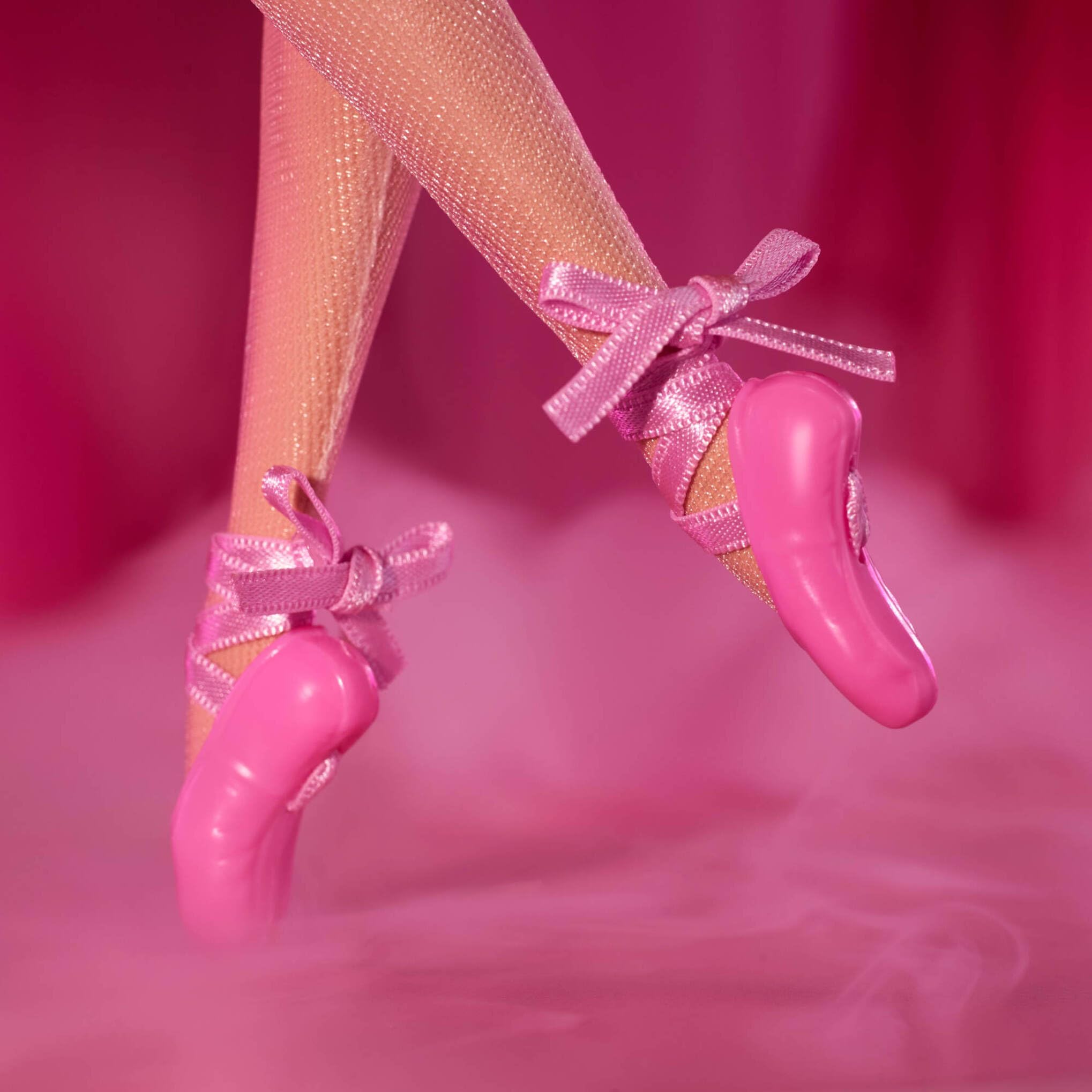Barbie Signature Ballet Wishes Muñeca rubia con tutú rosa