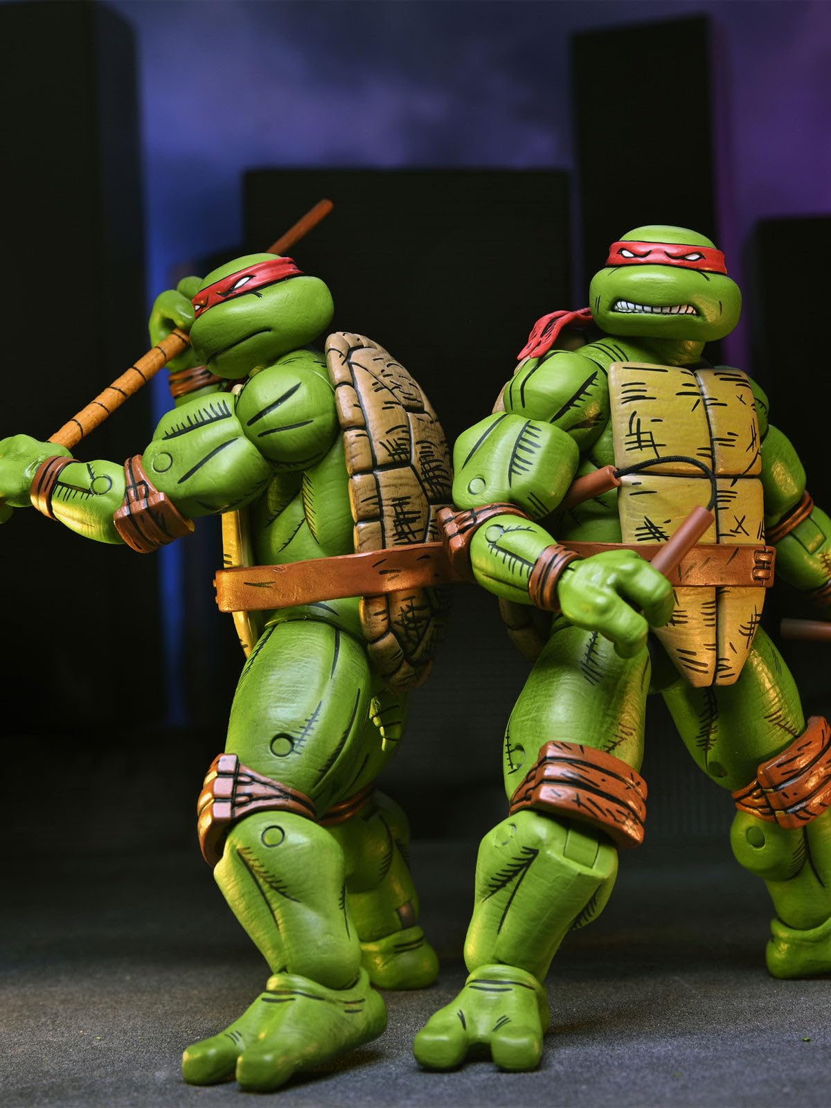 NECA Action Figure Leonardo Donatello – Tartarughe Ninja Comics – 18 Cm – Qualità Collezionabile