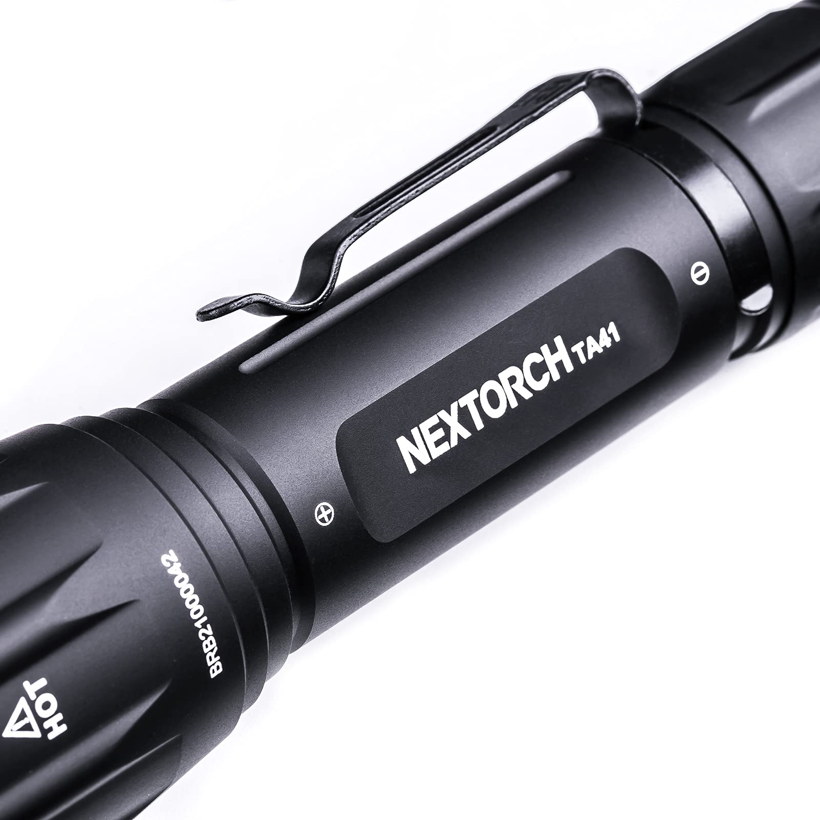NEXTORCH TA41Set torcia tattica a LED con supporto e interruttore per cavi in set risparmio. Batteria inclusa