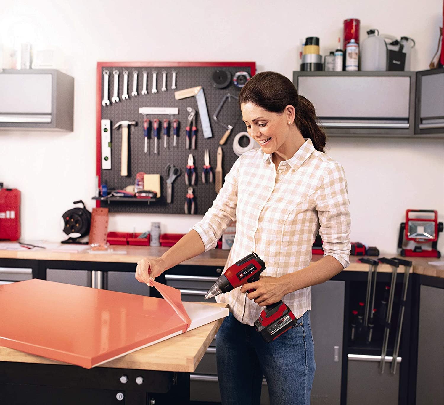 Einhell Pistola de aire caliente a batería - TE-HA 18 Li Power X-Change, Temperatura máx. 500 °C, máx. 200 L/min, 2 escalones de temperatura, incluye 1 batería de 2.5Ah y cargador individual
