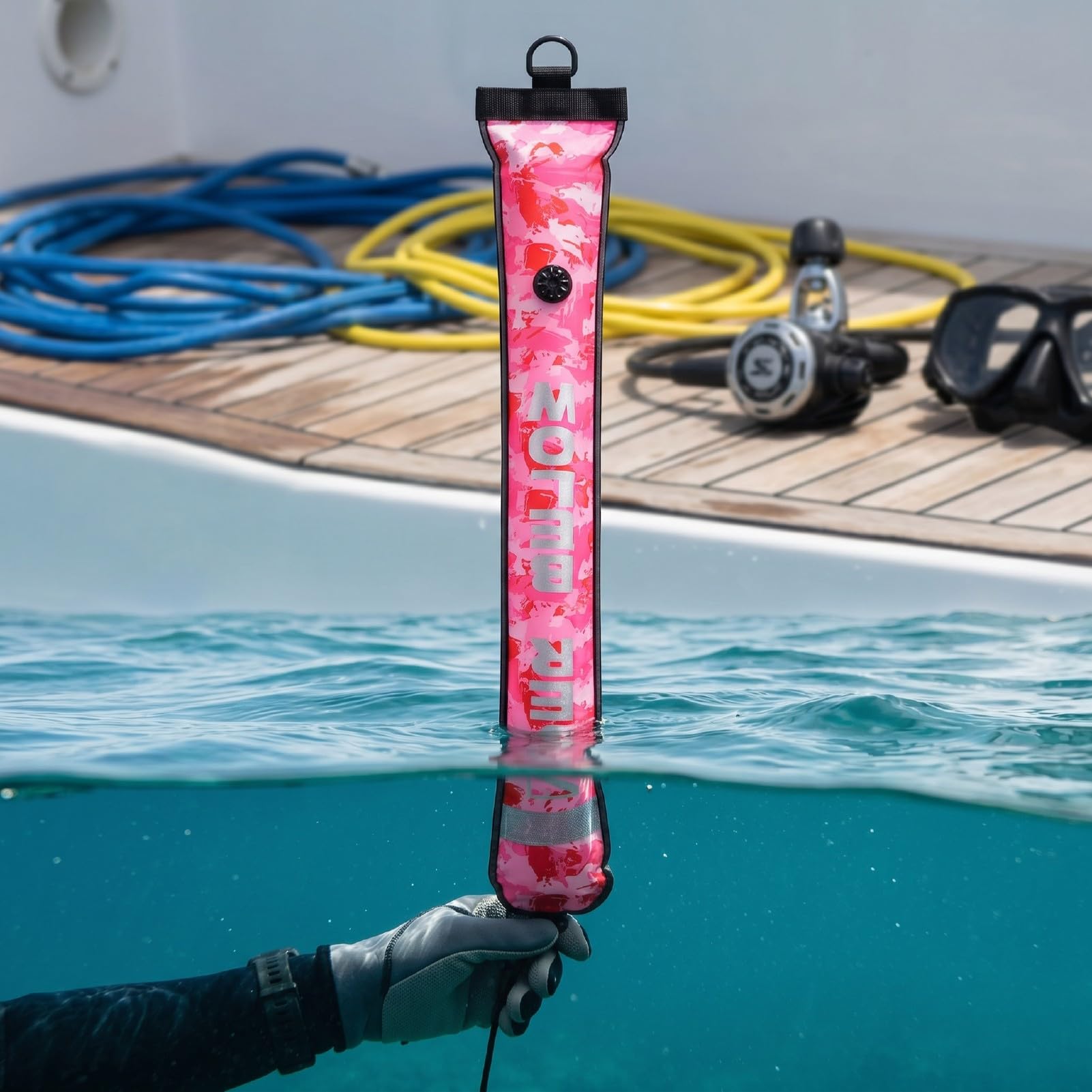 Bouée de Signalisation de Surface de Plongée, 4,9FT, Bandes | Tube de Signalisation de sécurité Gonflable, Revêtement 210D Nylon TPU, Valve Anti-explosion, Embout Unidirectionnel,
