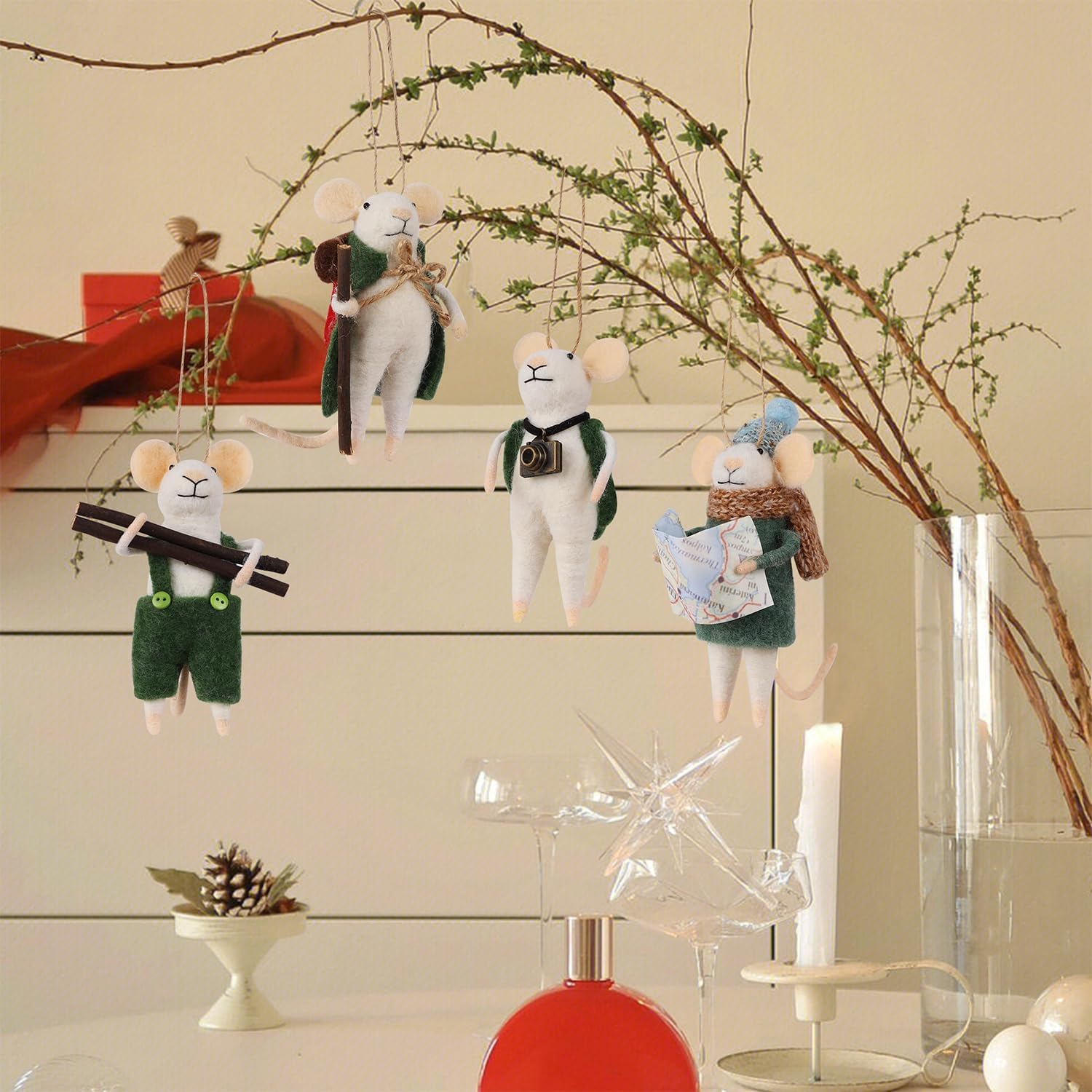 Set of 4 Christmas Felt Mice Ornaments, 5" Mini Hanging Wool Tourist Mouse Figurines, Tiered Tray Tabletop Decor, Animal Crafts Cute Xmas Tree Festival Holiday Easter Gifts Home Office Party Supply