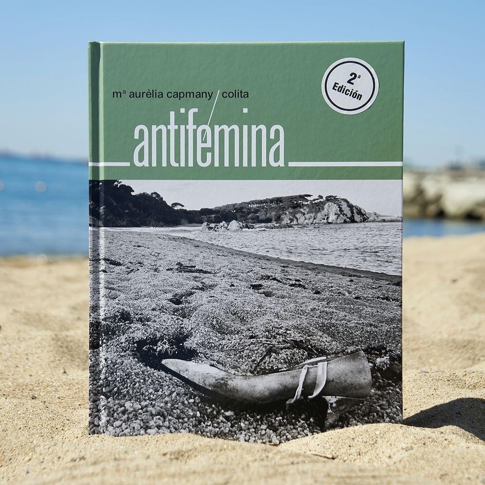 Antifemina (Darrere la Càmera)