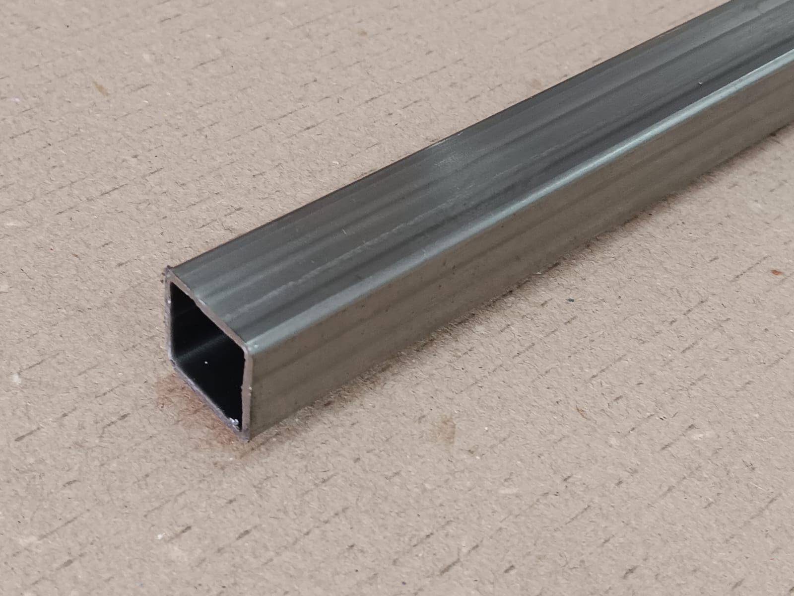 Tubolare Quadrato Acciaio Inox Aisi 304 1 Metro 30x30x1.5x1000 mm