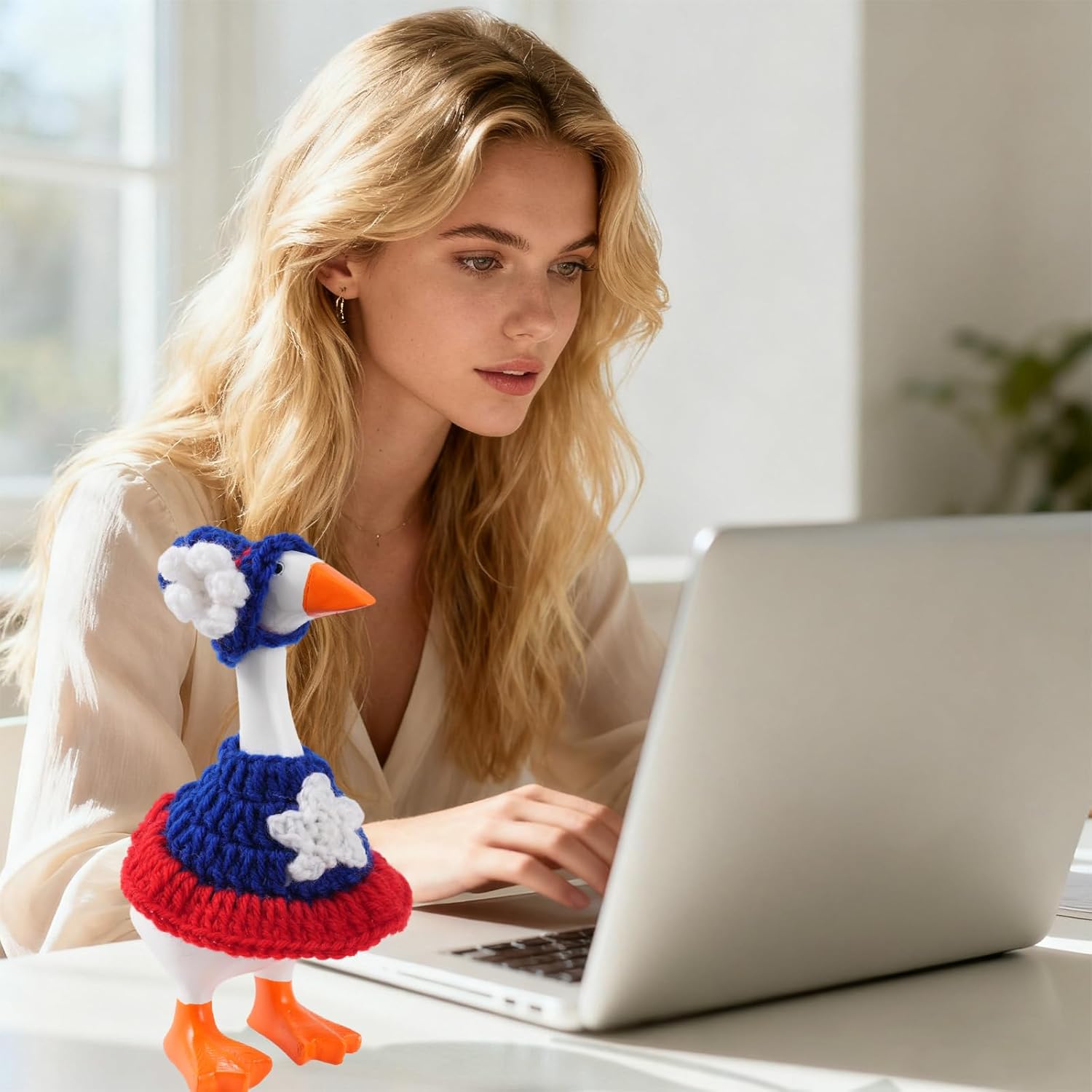 7inch American Stars Desk Goose Outfits, Mini Desktop Goose Clothes Desk Goose Accessories Set for Magnetic Goose Statue (American Stars)